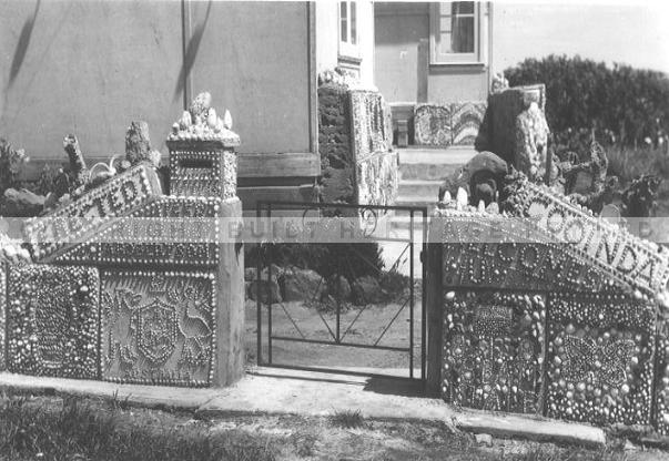 Robertson Shell House Nobbies Phillip Island