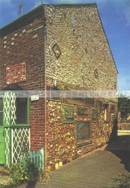 The Little Shell House St Helens